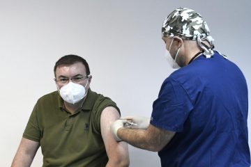 Костадин Ангелов ваксина